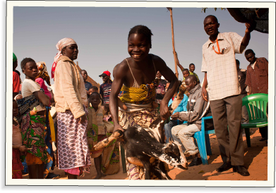 Jak Váš dárek pomohl v roce 2012 Angola | Skutečný dárek