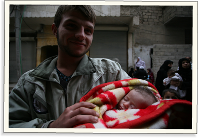 Člověk v tísni v Sýrii 2012 | Skutečný dárek